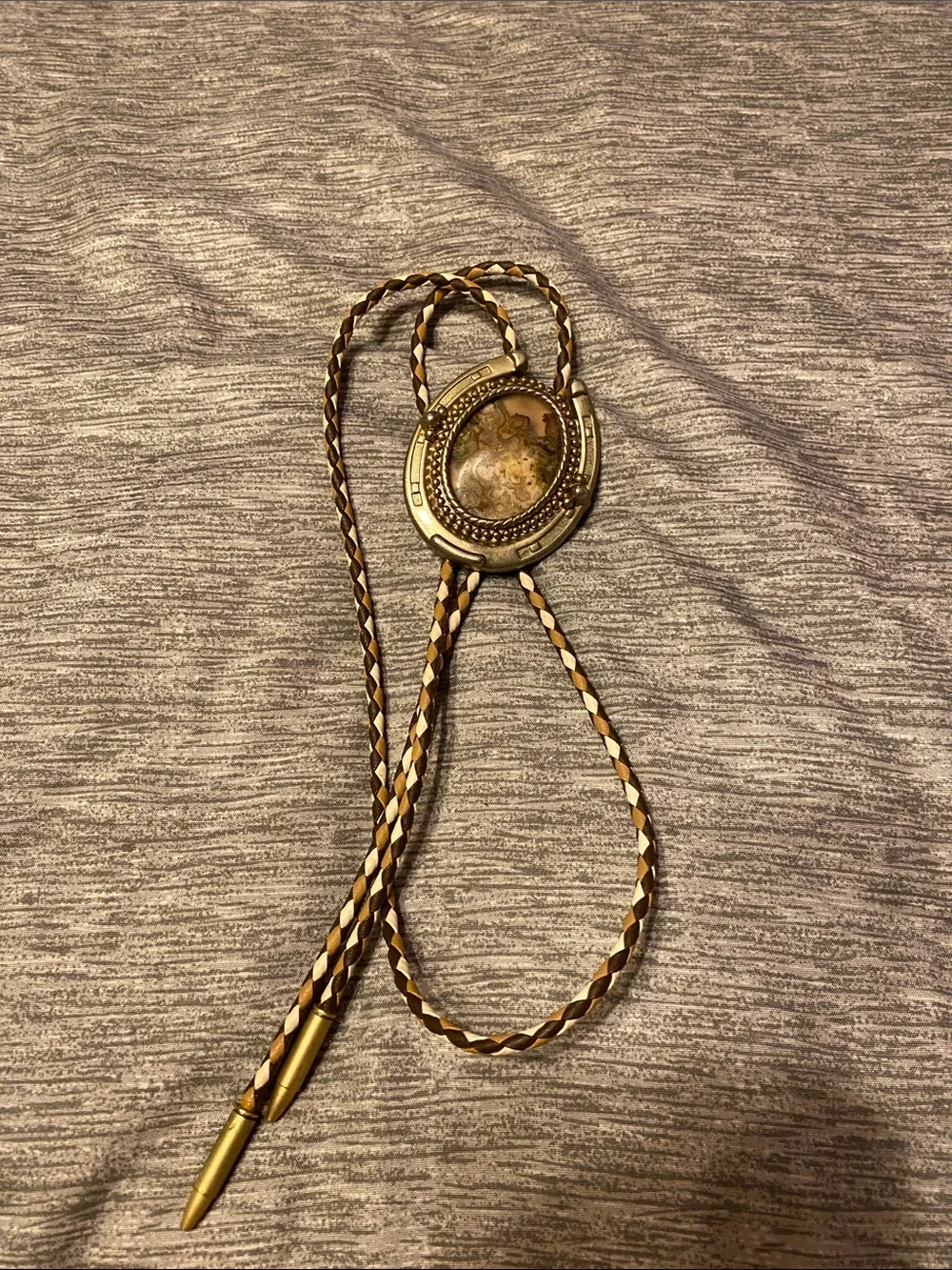 Horseshoe & Stone Bolo Tie w/ Woven Leather & Gold Tone Accents Western Bolo